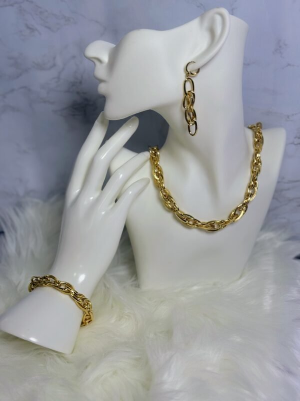 Luxury set